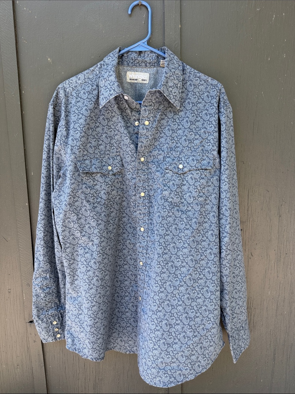 Wrangler Blue Paisley Button-Front Western Shirt